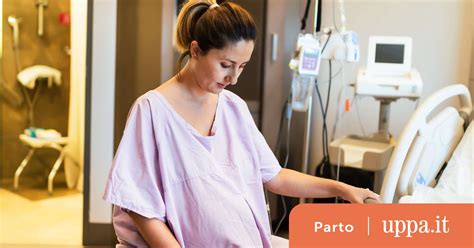 Donne primitive che partoriscono in posizione accovacciata