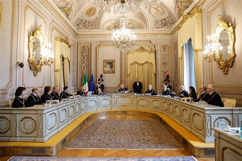 Simbolo della Corte Costituzionale italiana