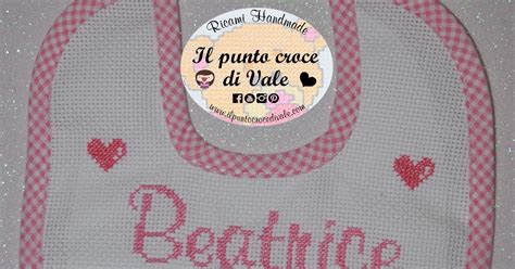 bavaglino punto croce con nome e data