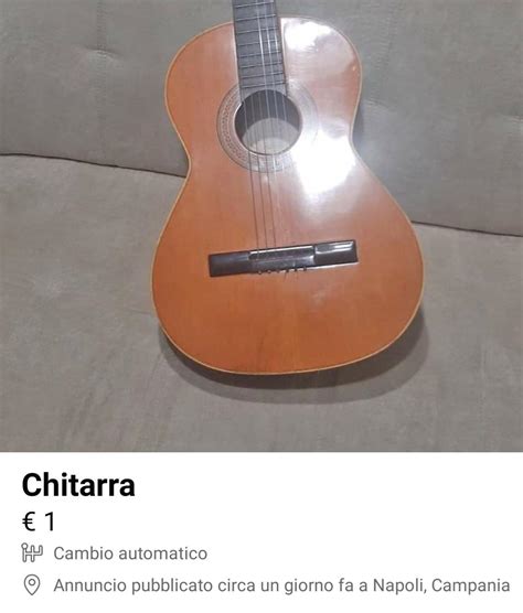 Un'antica chitarra napoletana