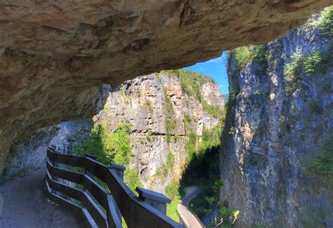 Sentiero nella Roccia che porta al Santuario di San Romedio