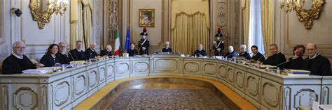 Grafico che mostra l'evoluzione delle sentenze della Corte Costituzionale sulla legge 40/2004.