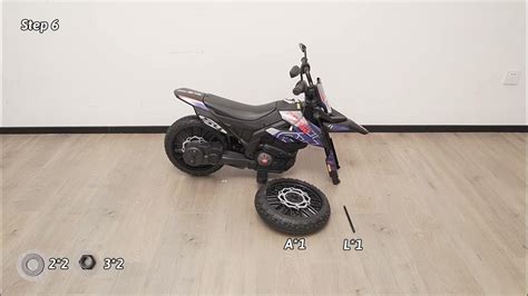 Diagramma illustrativo delle caratteristiche di sicurezza di una moto cavalcabile per bambini