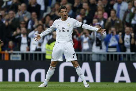 Ronaldo celebra un gol con l'Inter