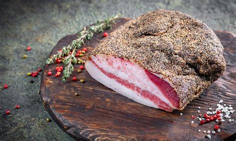 Guanciale di maiale