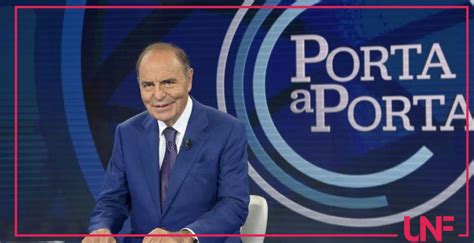 Bruno Vespa durante una puntata di Porta a Porta