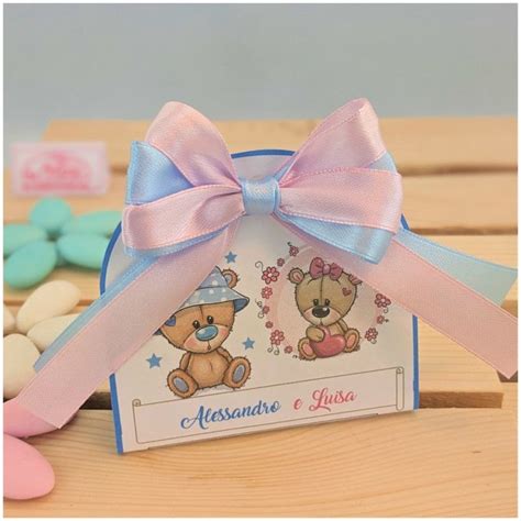 Bomboniere a tema gemelli con fiocchi azzurri e rosa