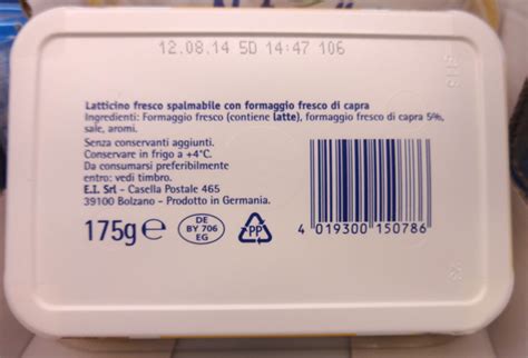 Etichetta di formaggio con dicitura 