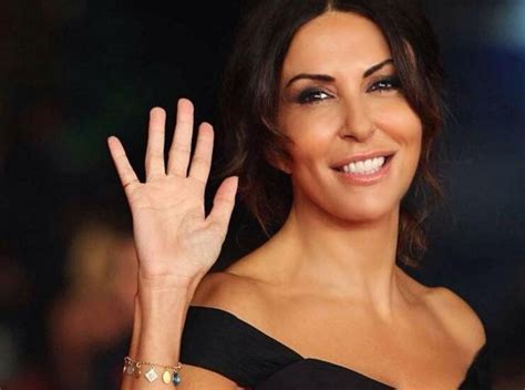 Sabrina Ferilli sorridente