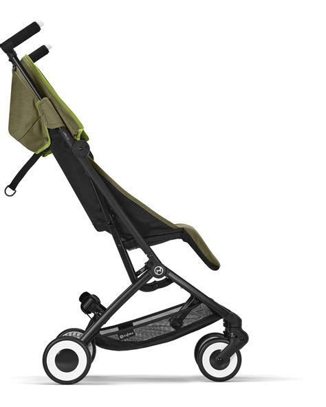 Passeggino chiuso e compatto