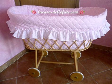 culla ovale con velo