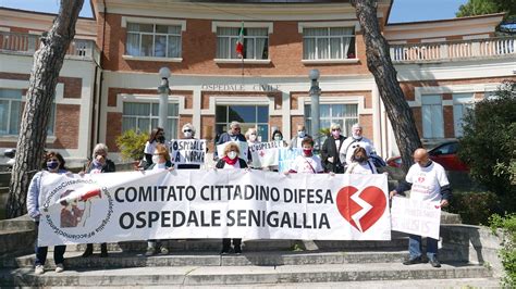 Manifestazione di protesta per la sanità pubblica