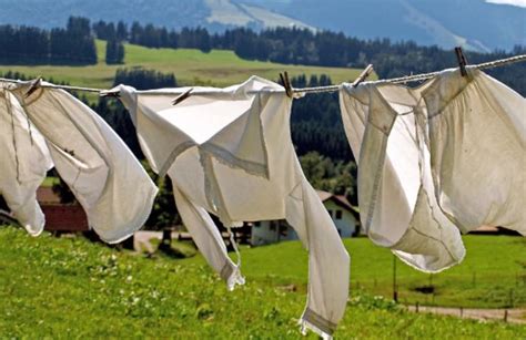 Biancheria stesa al sole