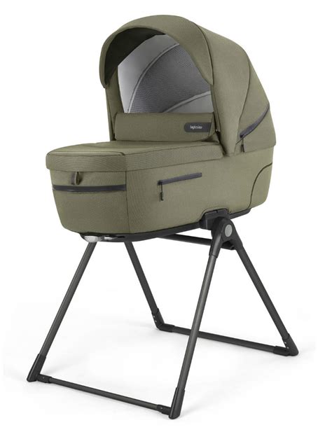 Dettaglio della culla Inglesina Aptica XT con supporto Stand Up