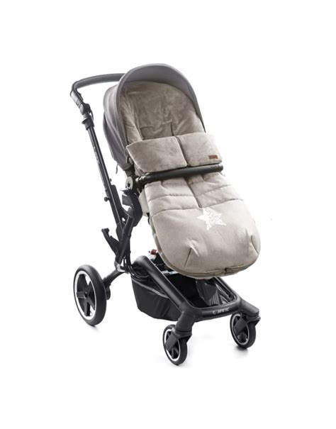 Interno passeggino Jané con bambino