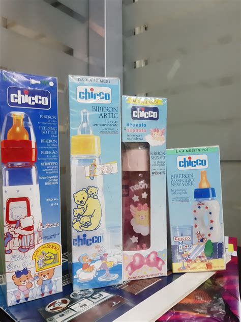 Collezione di biberon Nuk con decorazioni vintage