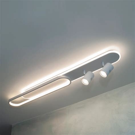 Plafoniere moderne con luce indiretta