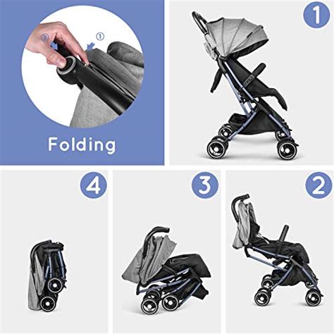 Bambino in un passeggino leggero vicino a un aereo
