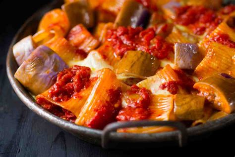 Piatto tipico salentino con ingredienti freschi