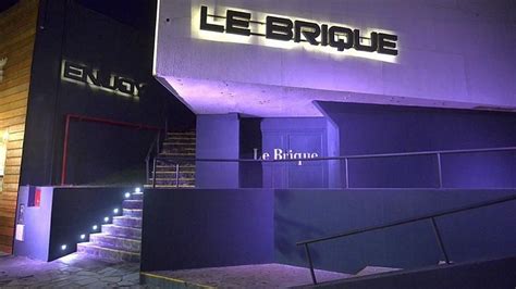 Esterno del nightclub Le Brique a Villa Gesell