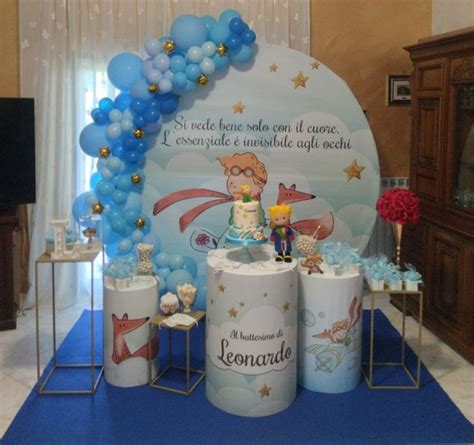 Decorazione a soffitto con stelle e pianeti a tema Piccolo Principe
