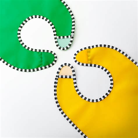 Set di bavaglini GRÖNFINK in colori vivaci