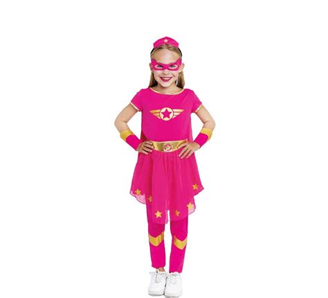 Starlight in posa con il suo costume da supereroina