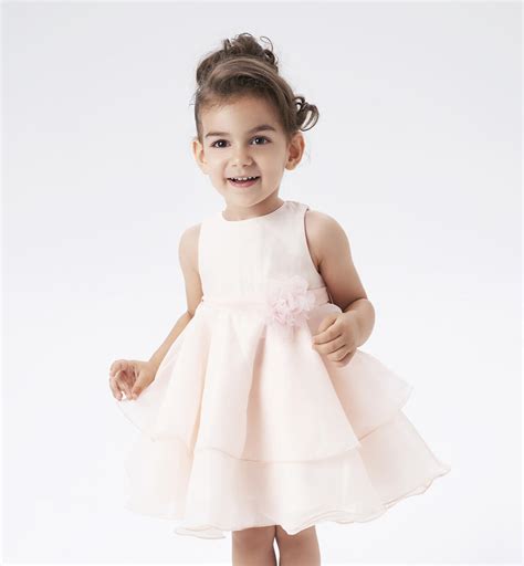 bambina con abito rosa lulù da cerimonia
