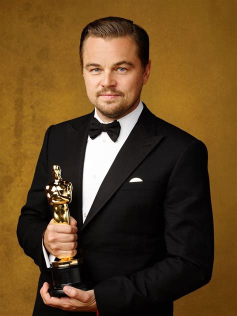 Leonardo DiCaprio winning Oscar