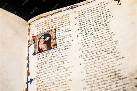 Manoscritto antico con datazione
