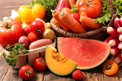 Frutta e verdura fresca estiva