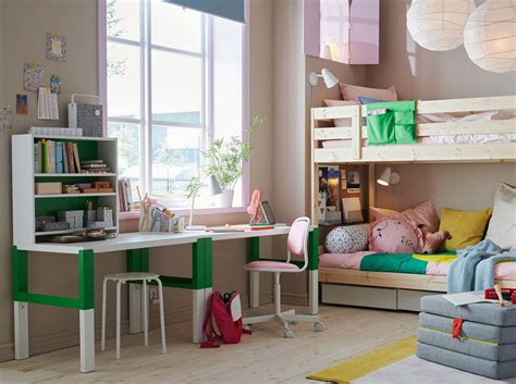 Sistema di scaffalature modulari IKEA per cameretta