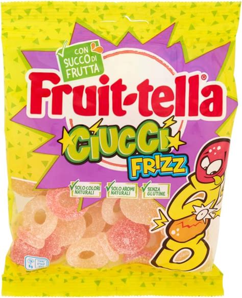 Immagine di un sacchetto aperto di caramelle Fruittella Ciucci Frizz con alcune caramelle sparse attorno.