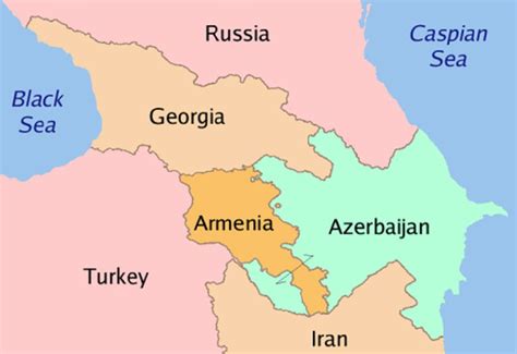 Grafico che mostra l'evoluzione del rapporto tra sessi alla nascita in Armenia, Azerbaijan e Georgia.