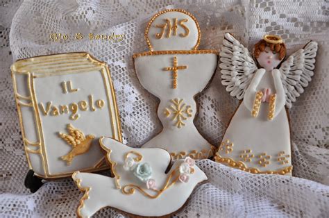 Esempi di biscotti decorati a tema comunione