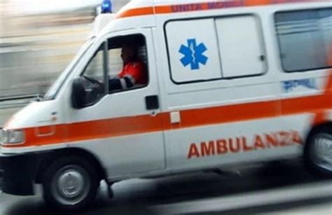 Ambulanza in corsa